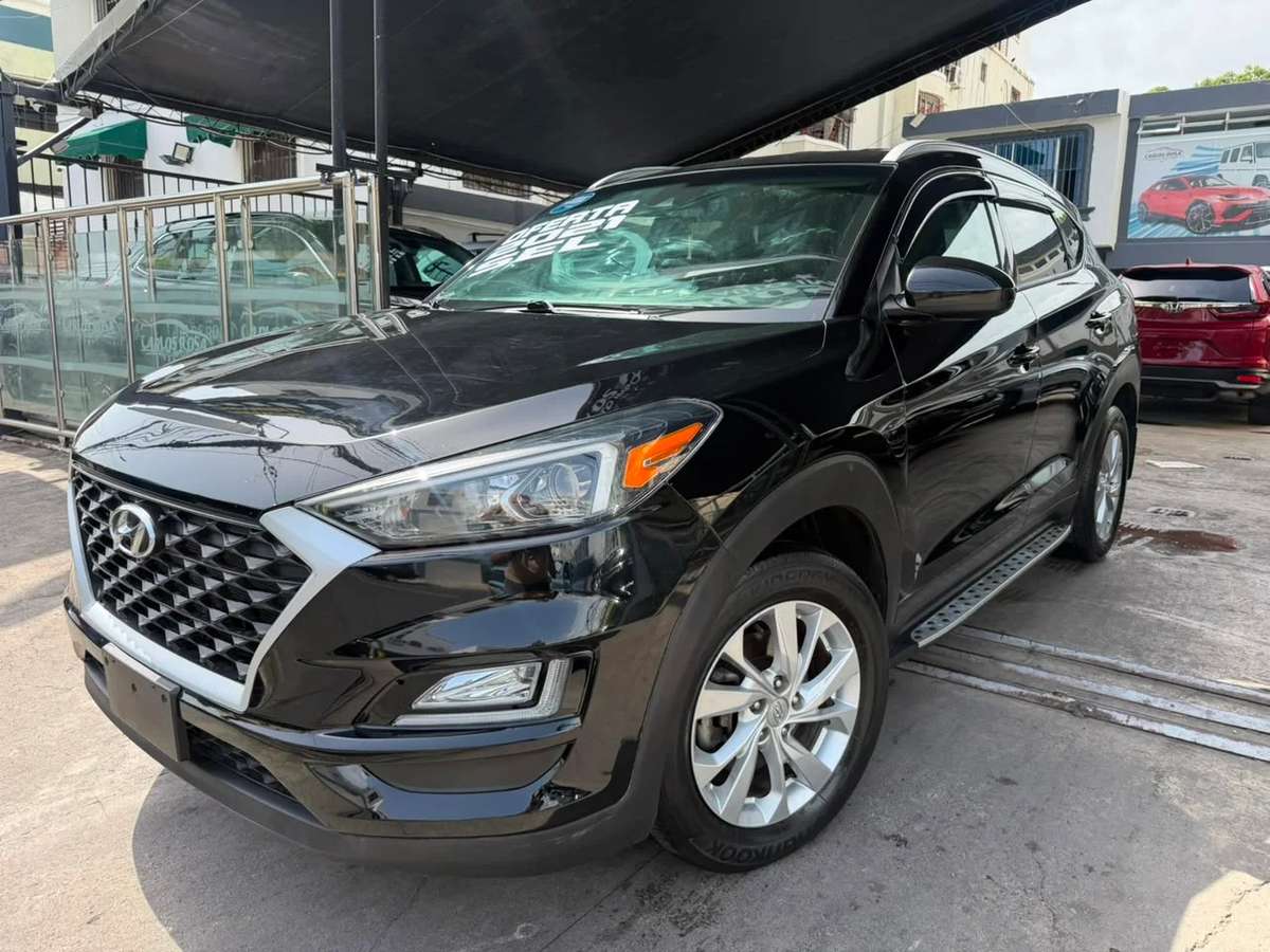 2021 Hyundai Tucson SEL usado en venta por Carlos Rosa Auto Import