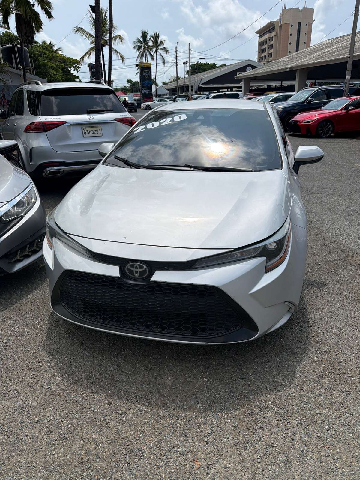 2020 Toyota Corolla LE usado en venta por Carlos Rosa Auto Import