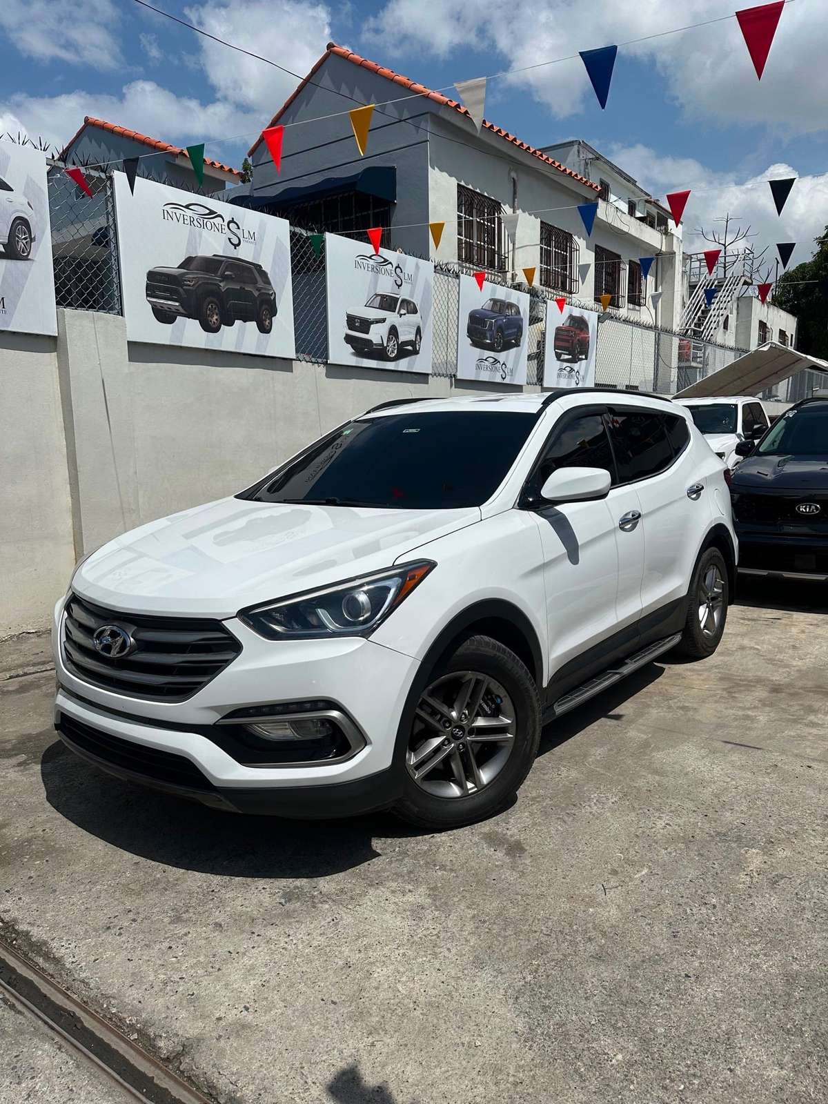 2017 Hyundai Santa Fe Sport usado en venta por Inversiones LM Ynfante