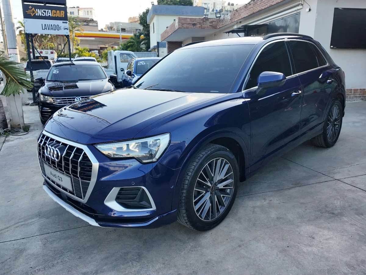 2023 Audi Q3 usado en venta por INSTACAR