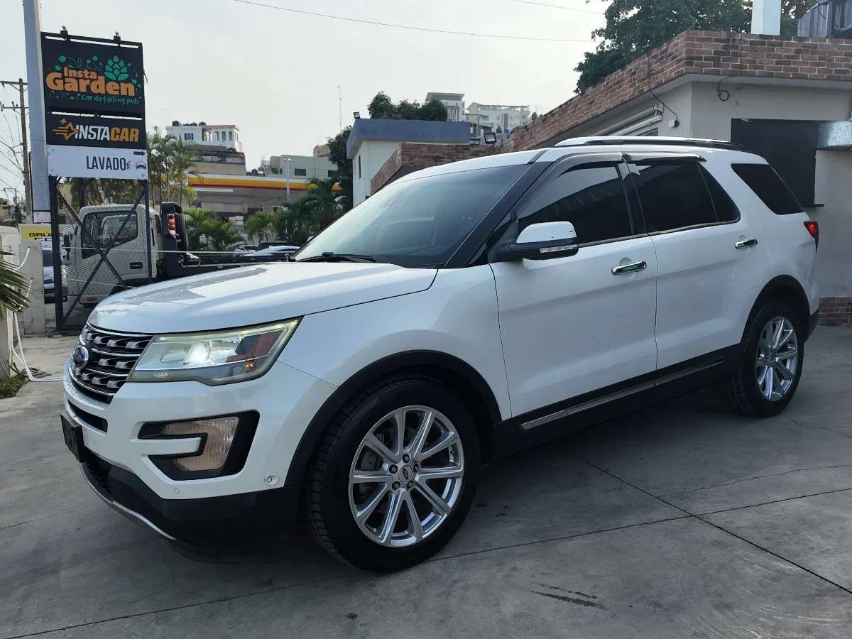 2016 Ford Explorer Limited usado en venta por INSTACAR