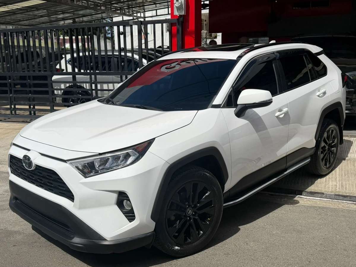 2020 Toyota RAV4 XLE usado en venta por Quickly Auto Import