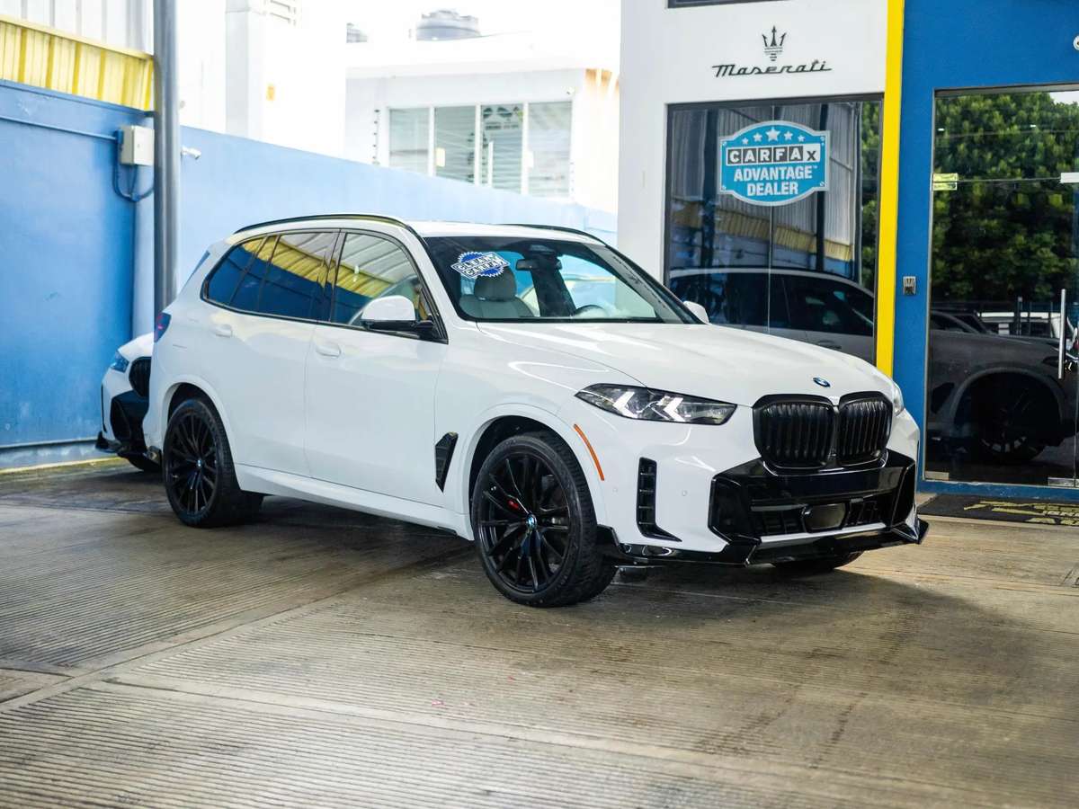 2024 BMW X5 XDRIVE 40i M PACKAGE usado en venta por Golds Brothers Auto