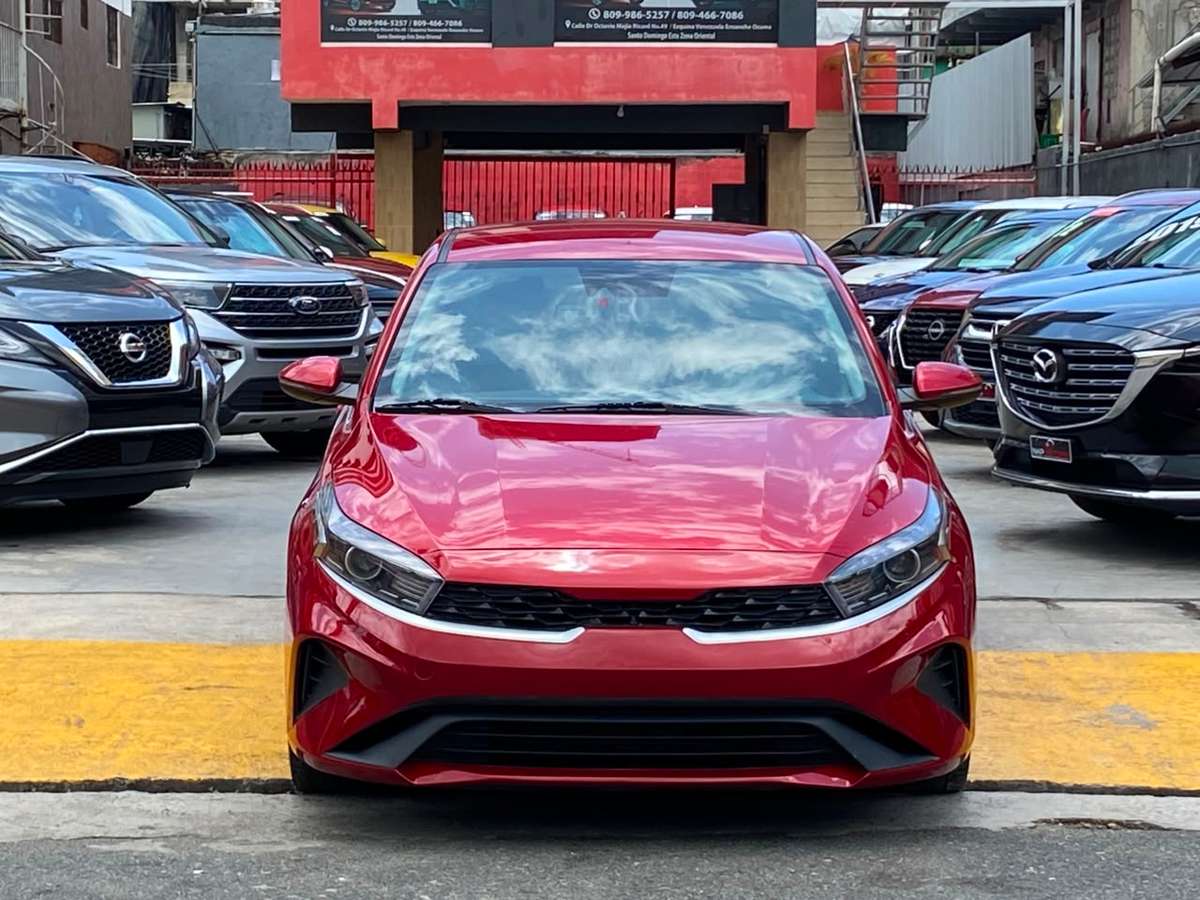2023 Kia Forte LXS usado en venta por NAP MOTORS