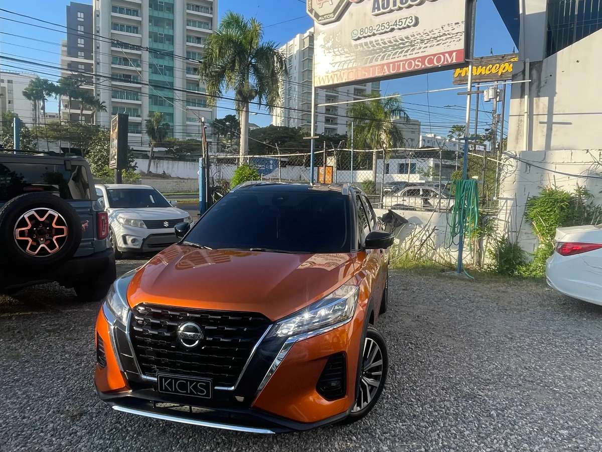 2022 Nissan Kicks Exclusive usado en venta por Coste Autos