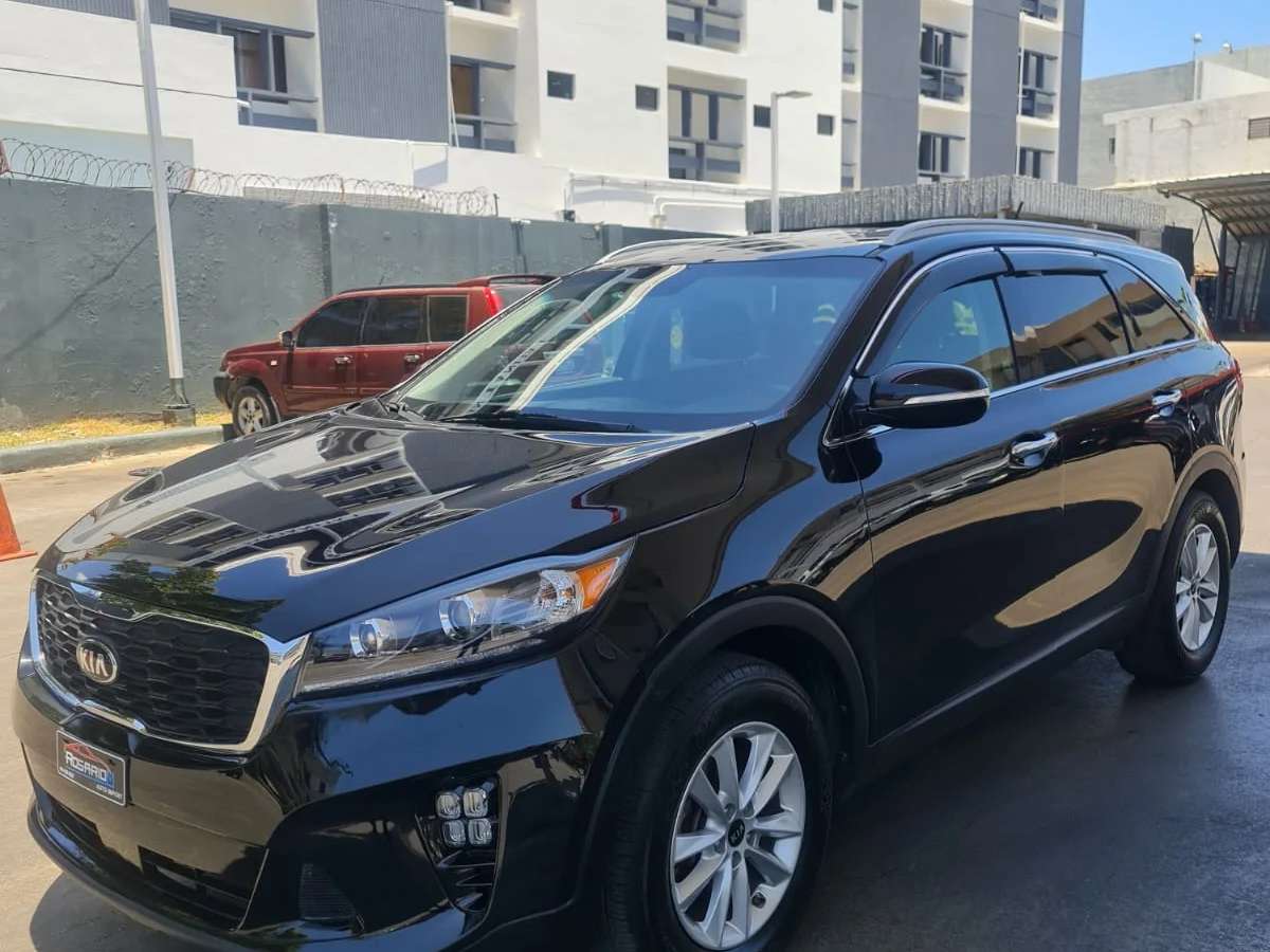 2020 Kia Sorento LX usado en venta por B ROSARIO M AUTO IMPORT