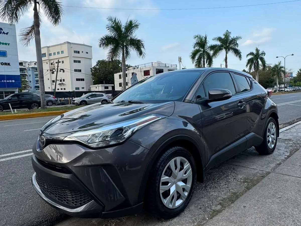 2020 Toyota C-HR usado en venta por Auto Outlets By We