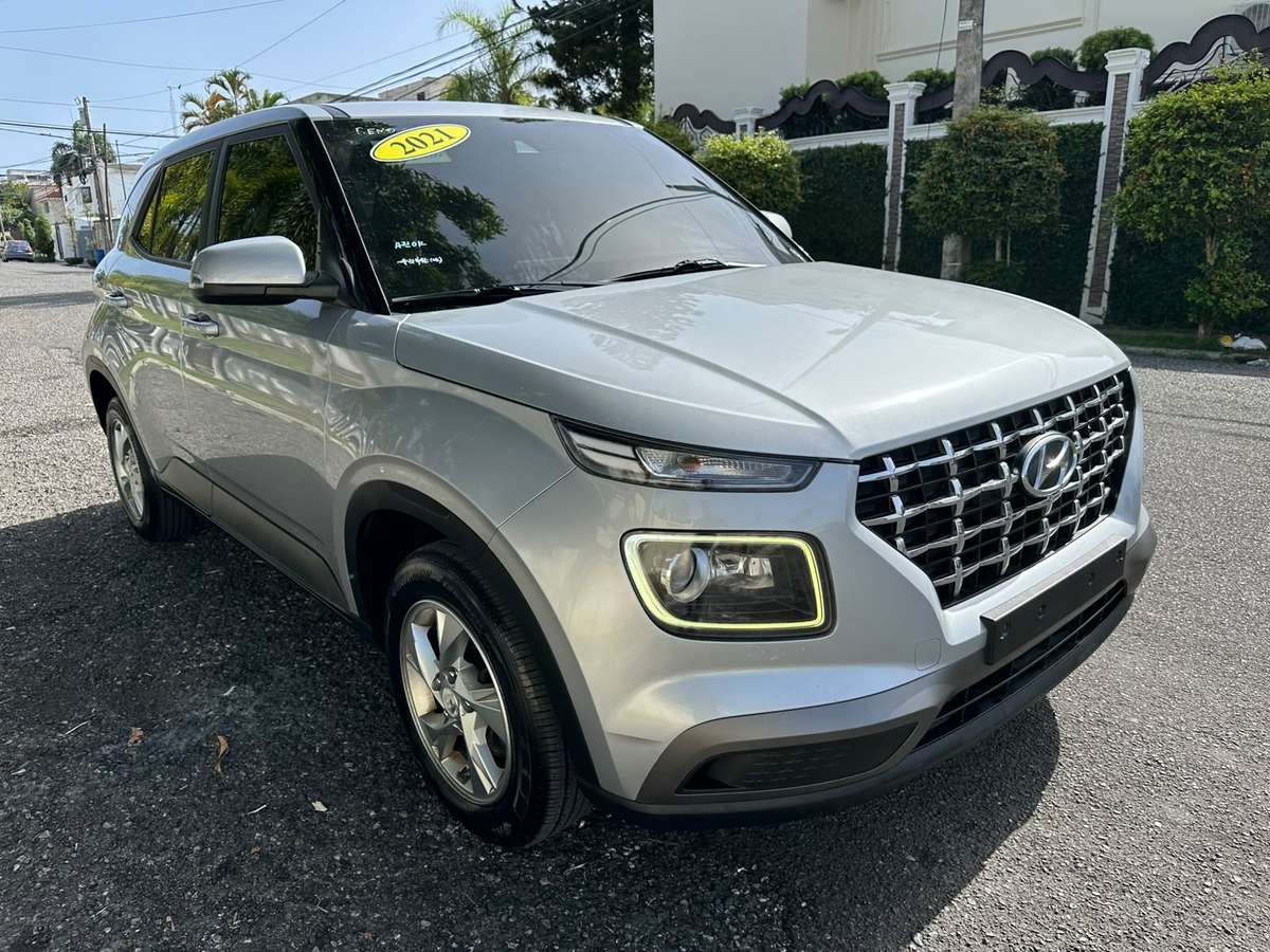 2021 Hyundai Venue usado en venta por Vision Motors 