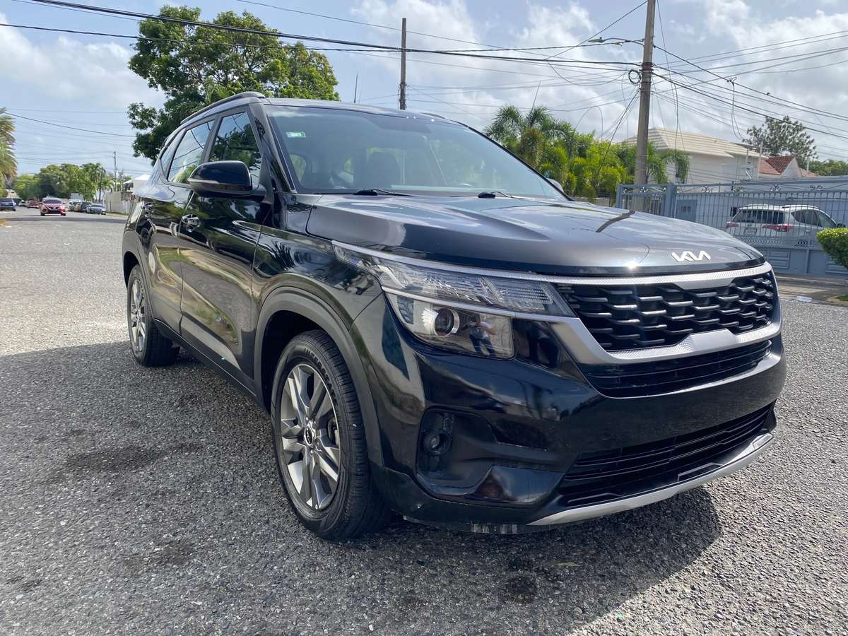 2023 Kia Seltos LX usado en venta por Vision Motors