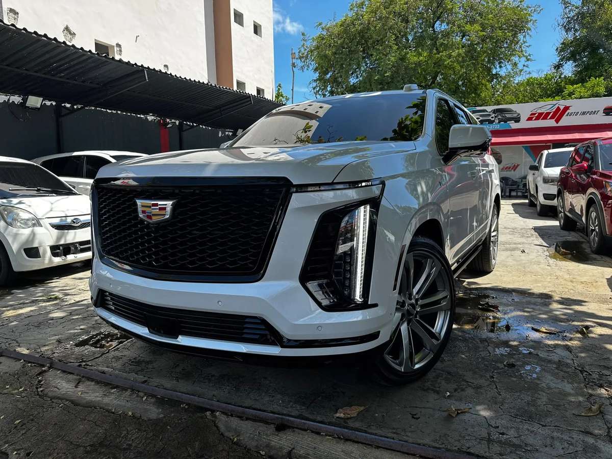 2025 Cadillac Escalade Platinum Sport usado en venta por ADF AUTO IMPORT