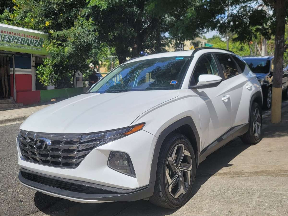 2023 Hyundai Tucson SEL Plus usado en venta por Jf Auto RD