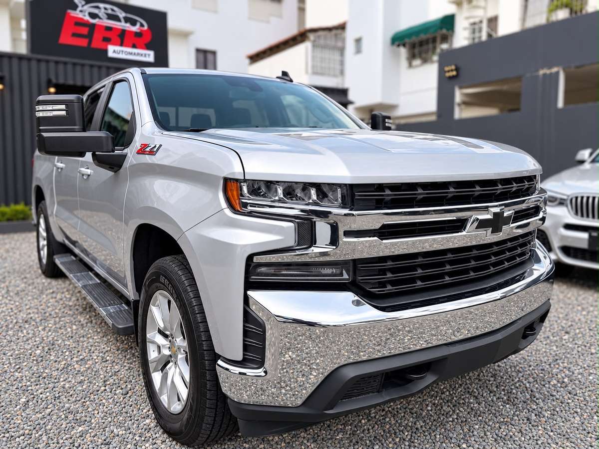 2020 Chevrolet Silverado Z 71 usado en venta por EBR Auto Import