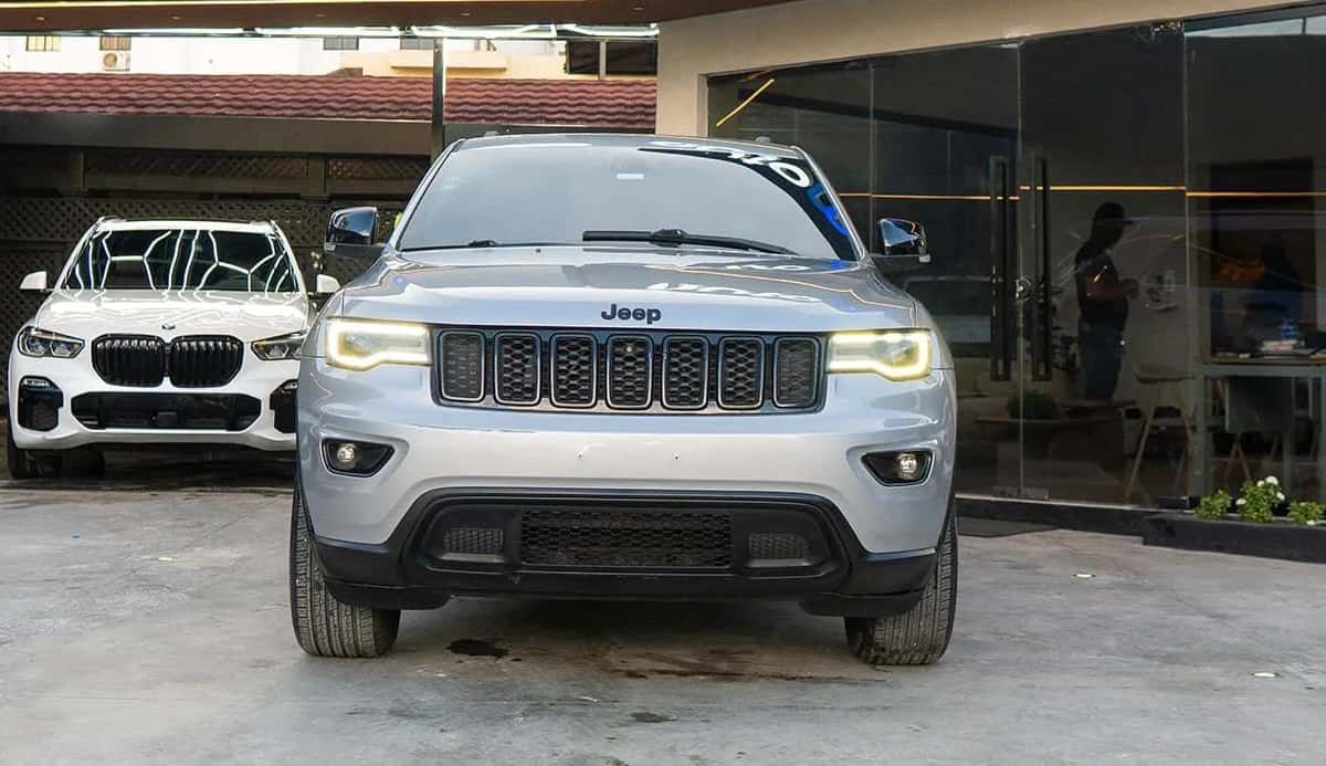 2017 Jeep Grand Cherokee Limited 4x4 usado en venta por AUTO GOW RD 