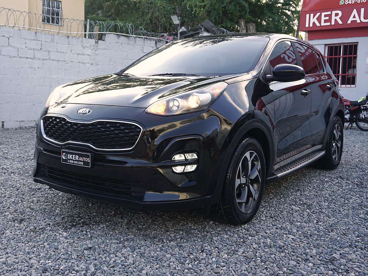 2020 Kia Sportage LX usado en venta por Iker Auto Import