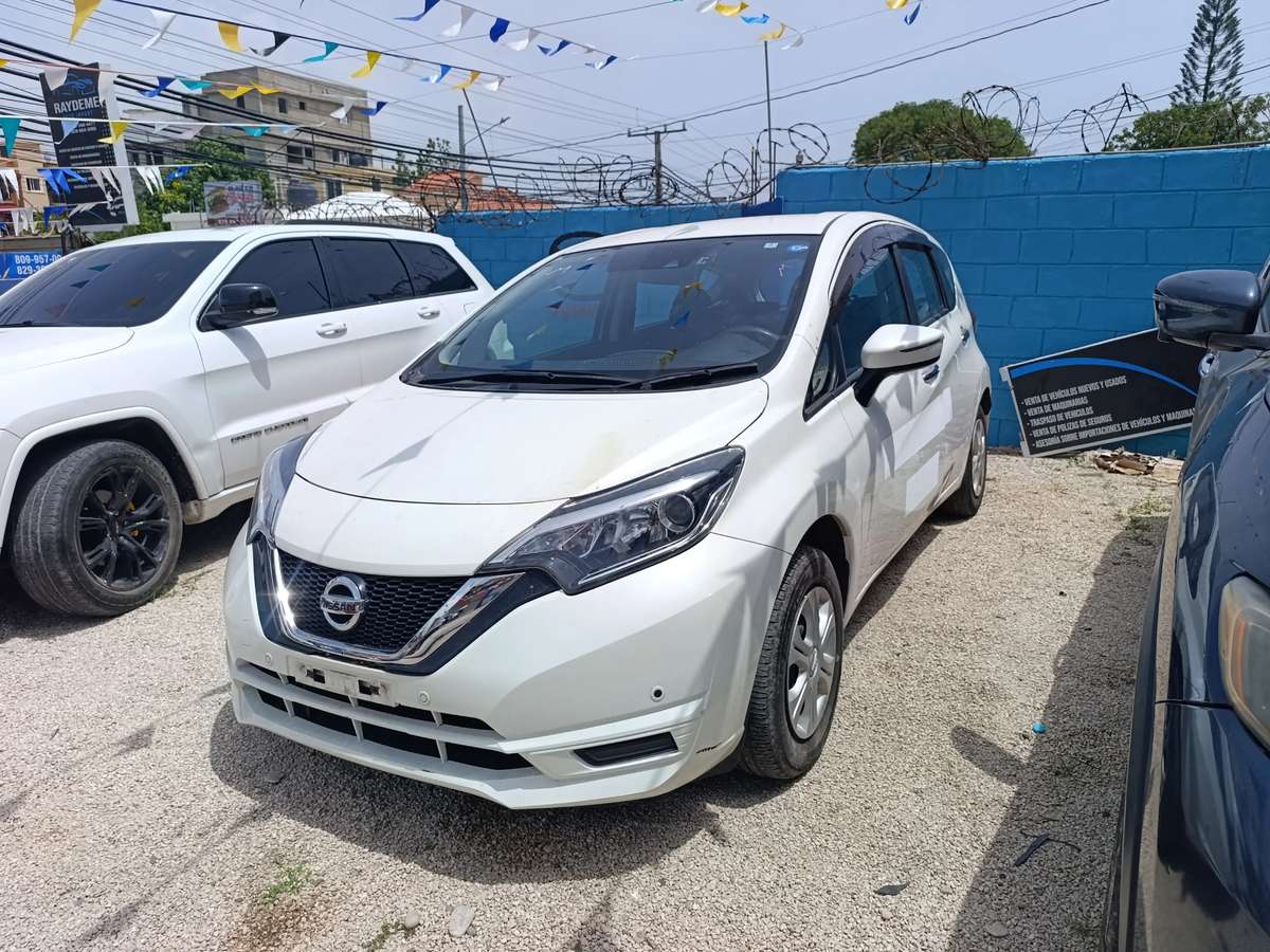 2020 Nissan Note usado en venta por RAYDEME AUTO IMPORT