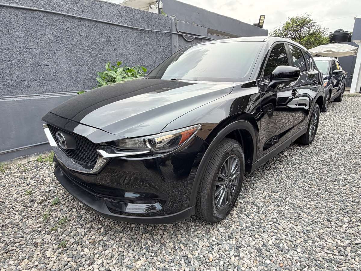 2019 Mazda CX-5 Touring usado en venta por Calcaño Motors
