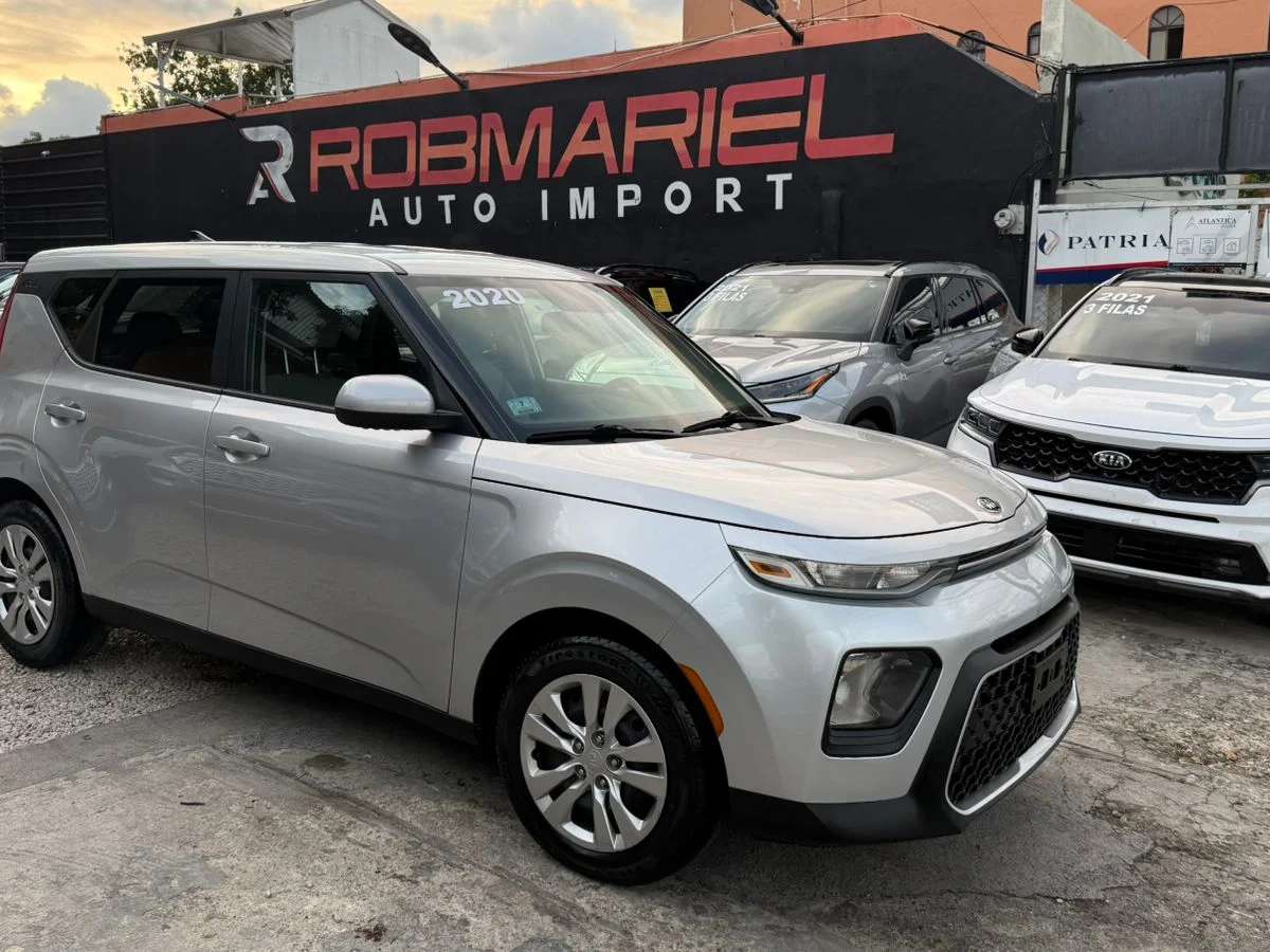 2020 Kia Soul LX, S, X-Line usado en venta por Robmariel Auto Import