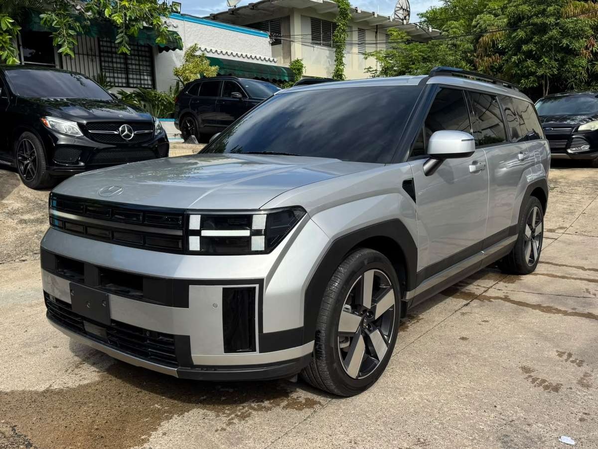2025 Hyundai Santa Fe usado en venta por FFD AUTO IMPORT