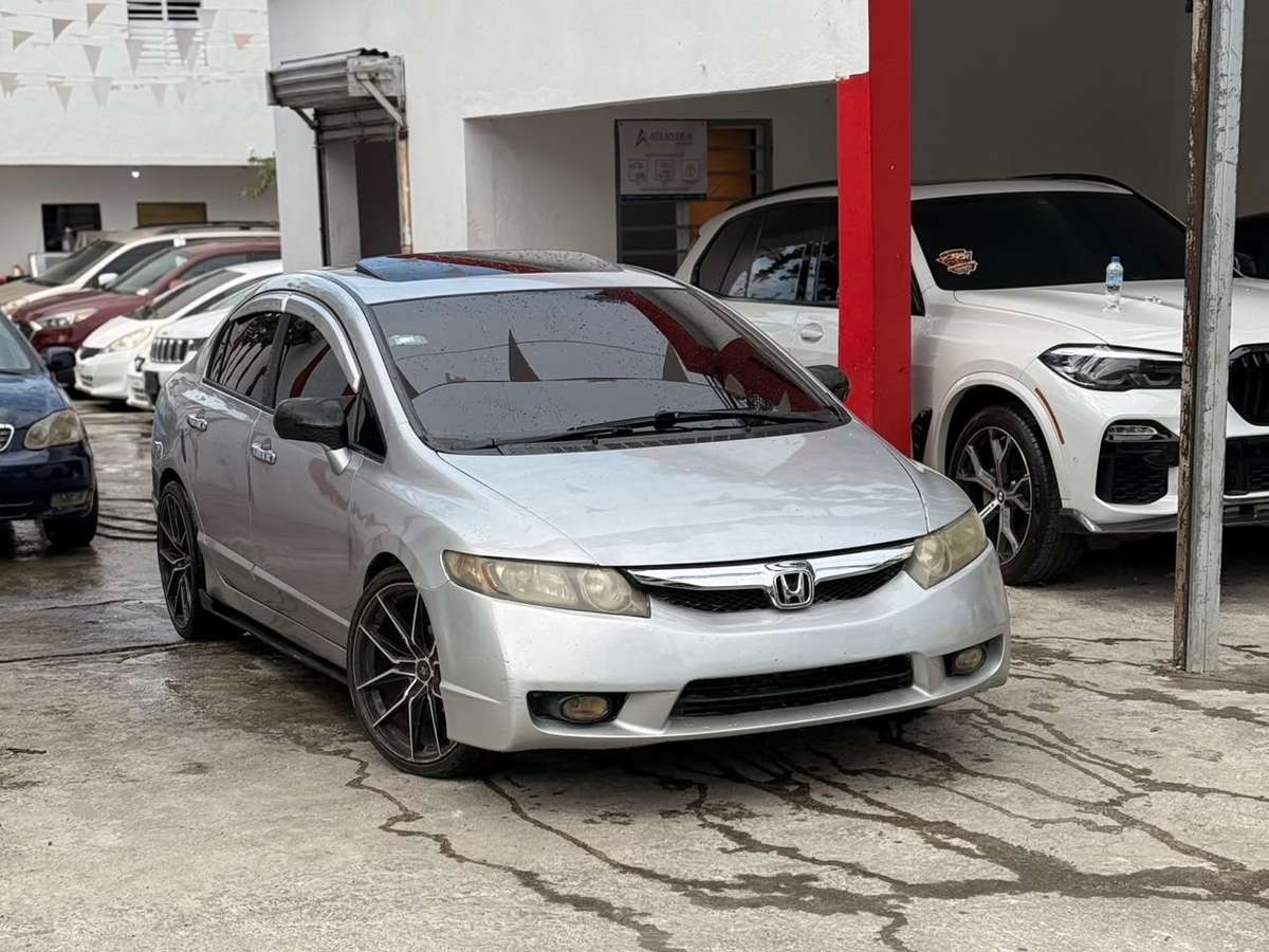 2011 Honda Civic EX usado en venta por Grupo Japa