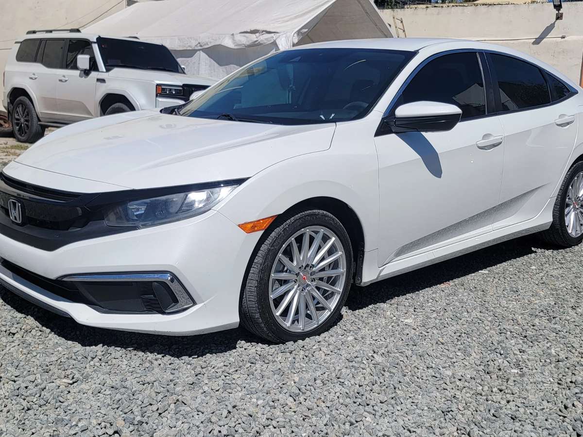 2019 Honda Civic LX usado en venta por Runelvy Auto Import 