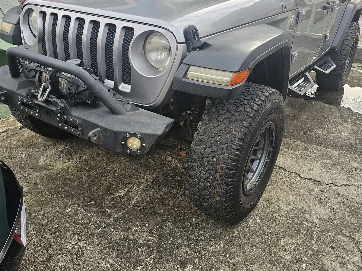 2018 Jeep Wrangler Unlimited Sport usado en venta por YAG AUTO SALES