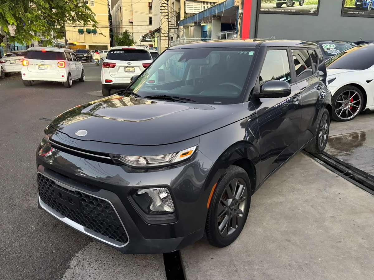 2021 Kia Soul S usado en venta por SEDI MOTORS
