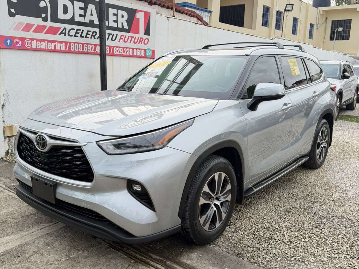2021 Toyota Highlander XLE nuevo en venta por DEALER UNO 