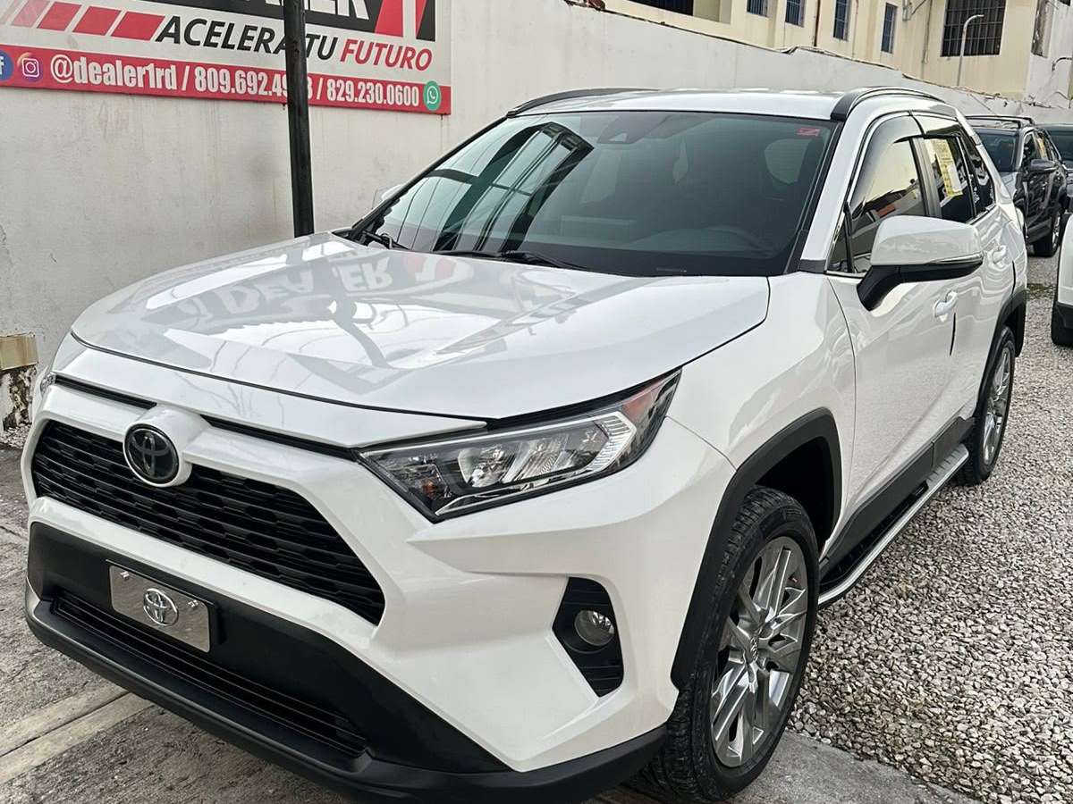 2021 Toyota RAV4 XLE nuevo en venta por DEALER UNO 