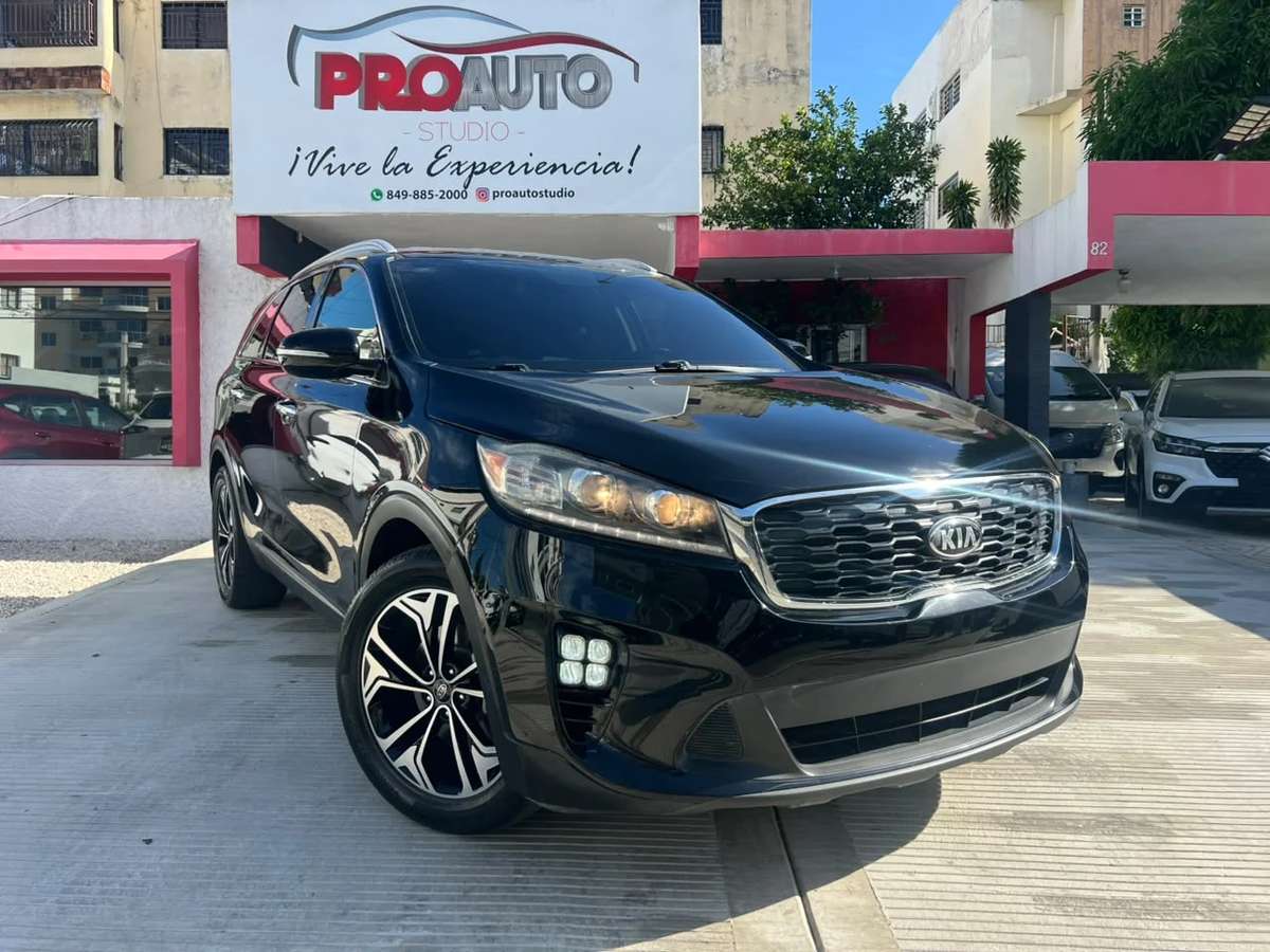 2019 Kia Sorento LX usado en venta por Proauto Studio