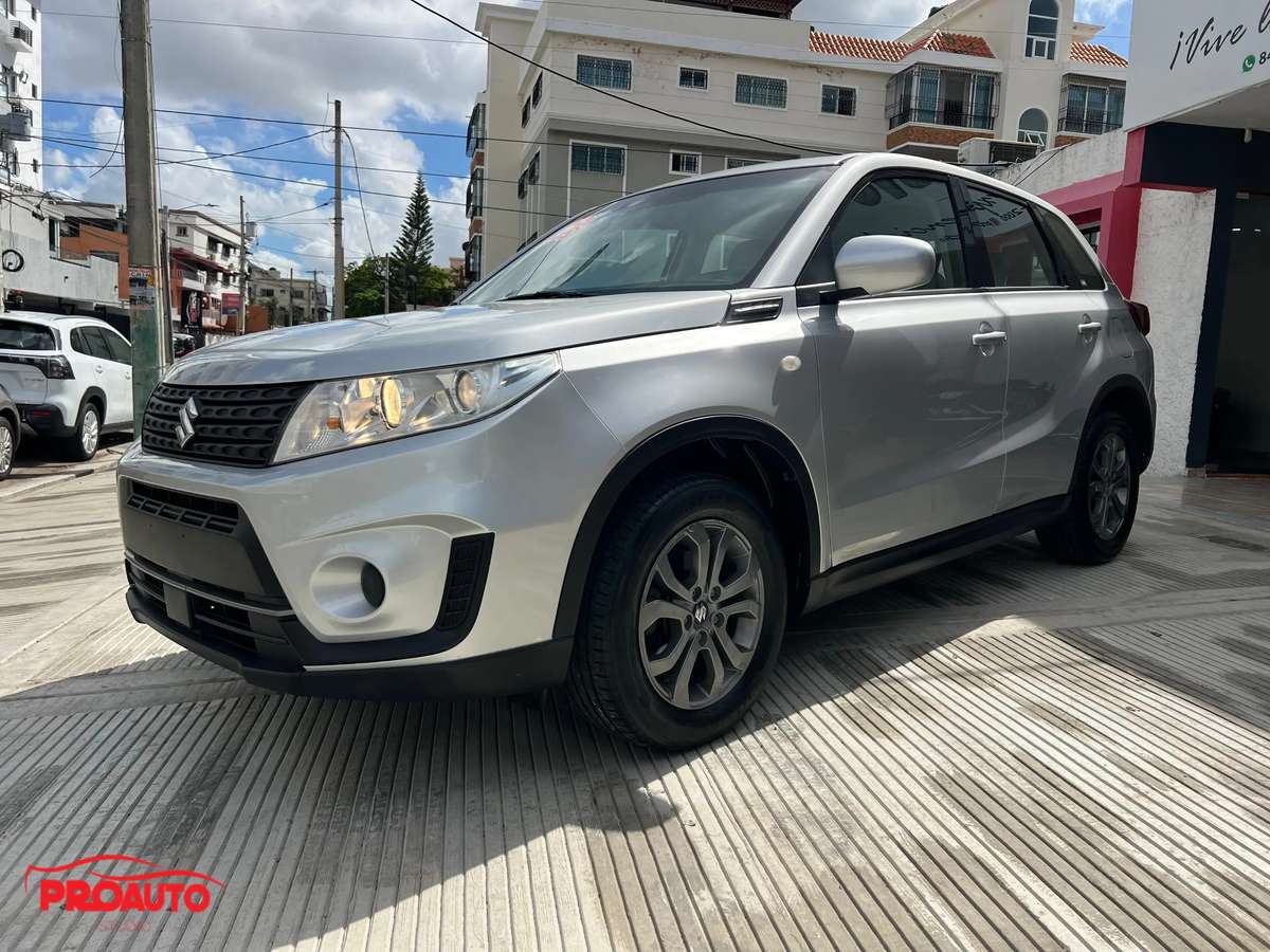 2023 Suzuki Vitara GL usado en venta por Proauto Studio