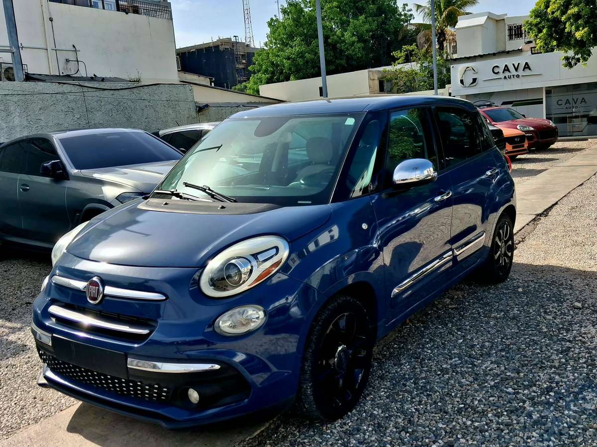 2018 Fiat 500 Lounge usado en venta por Cava Auto Dealer