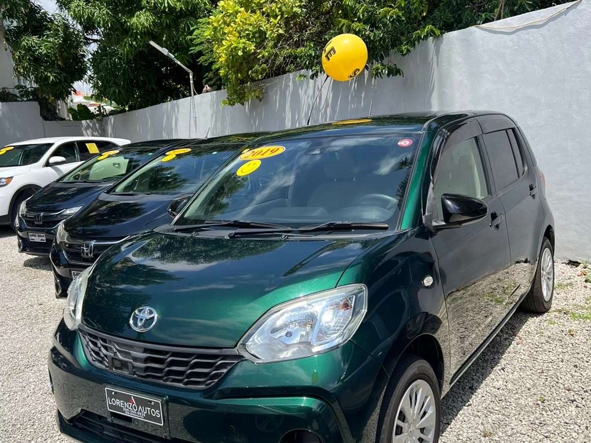 2019 Toyota Passo usado en venta por LORENZO AUTOS