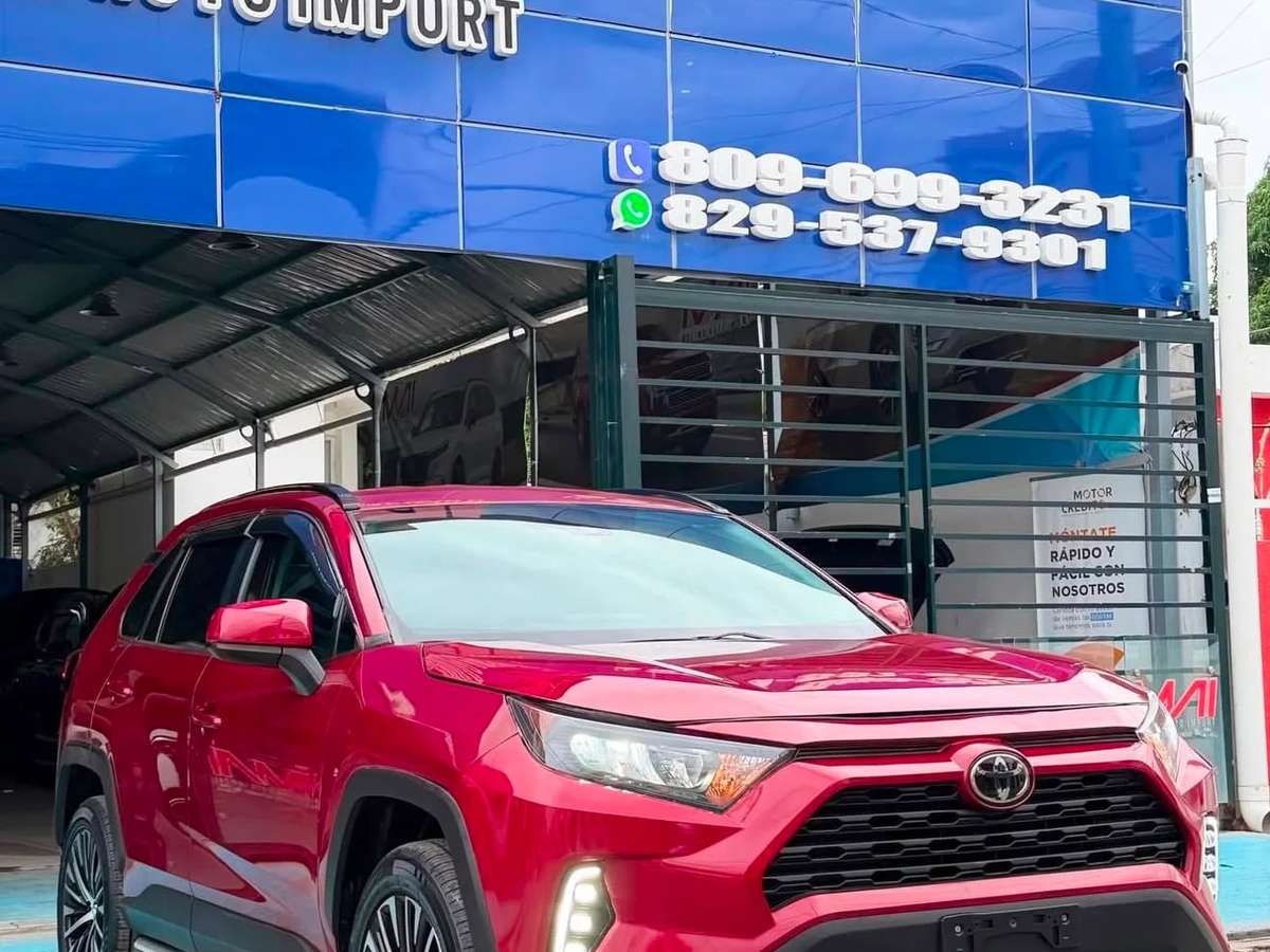 2020 Toyota RAV4 LE usado en venta por Autologo