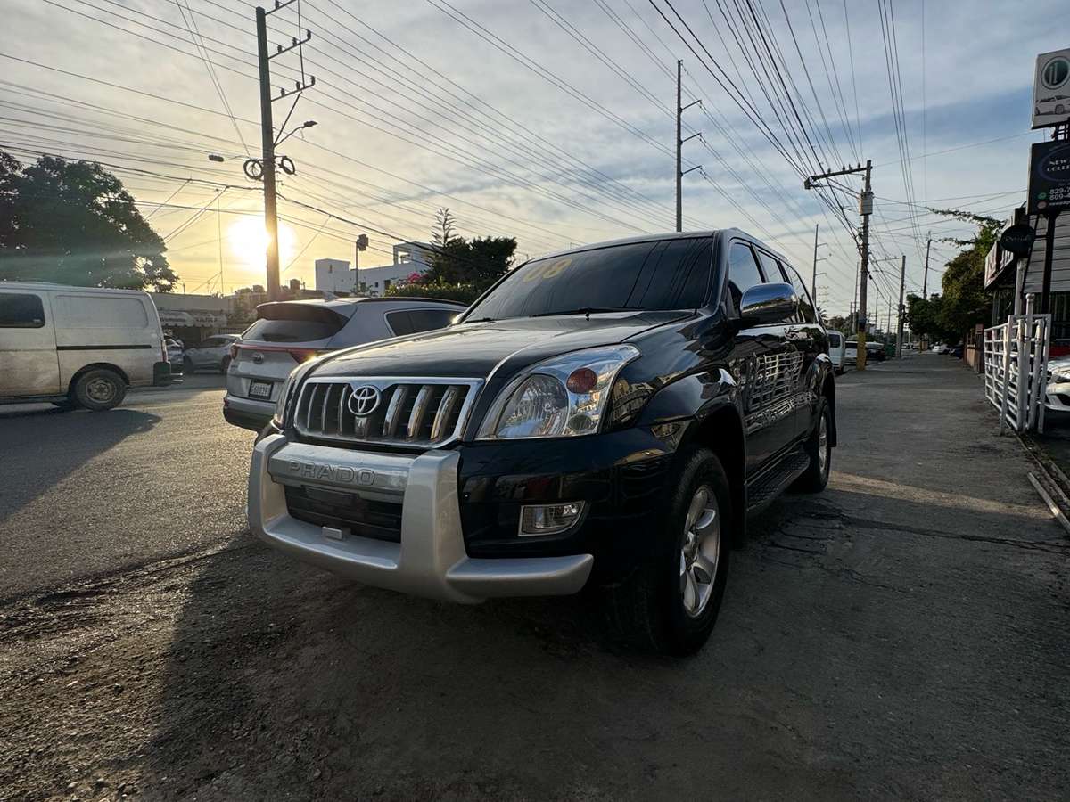 2008 Toyota Land Cruiser Prado VXL usado en venta por Inversiones los Olivos Auto Import