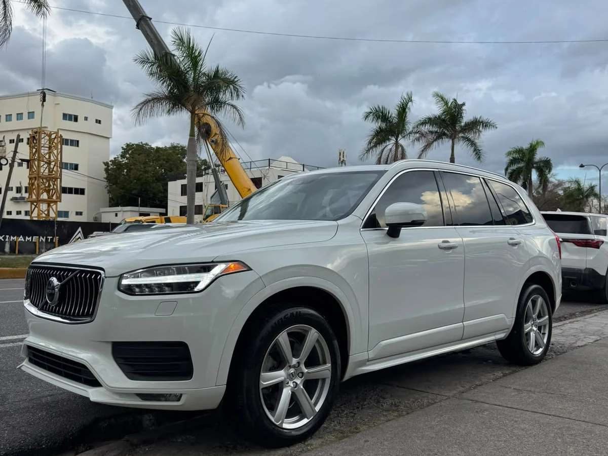 2021 Volvo XC90 usado en venta por Auto Outlets By We