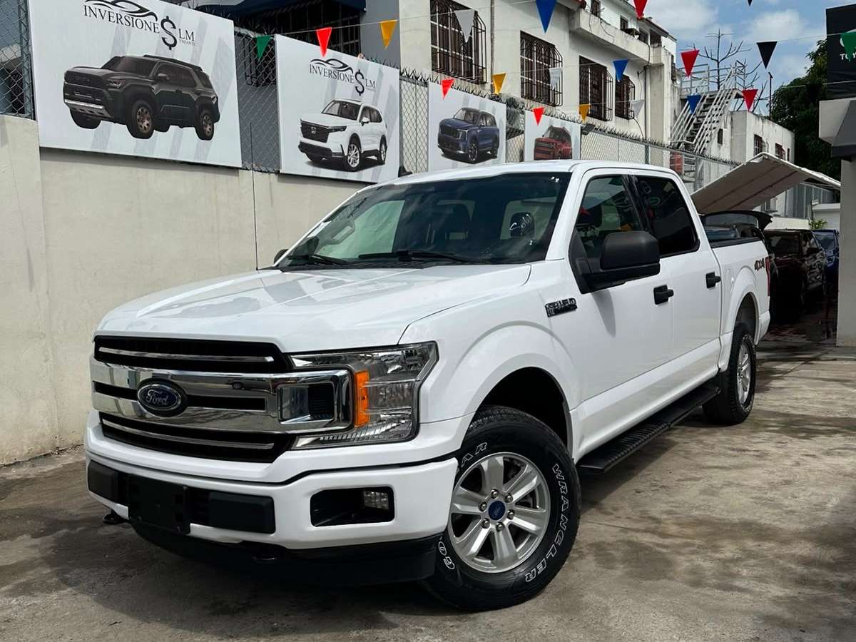 2020 Ford F 150 XLT usado en venta por Inversiones LM Ynfante