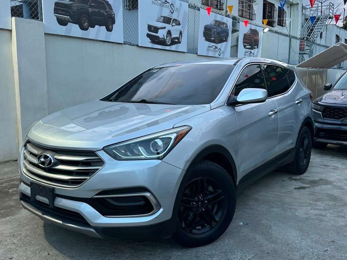 2017 Hyundai Santa Fe Sport usado en venta por Inversiones LM Ynfante