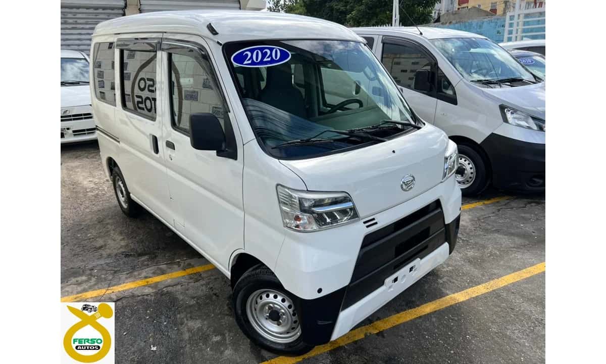 2020 Daihatsu Hijet usado en venta por FERSO AUTOS