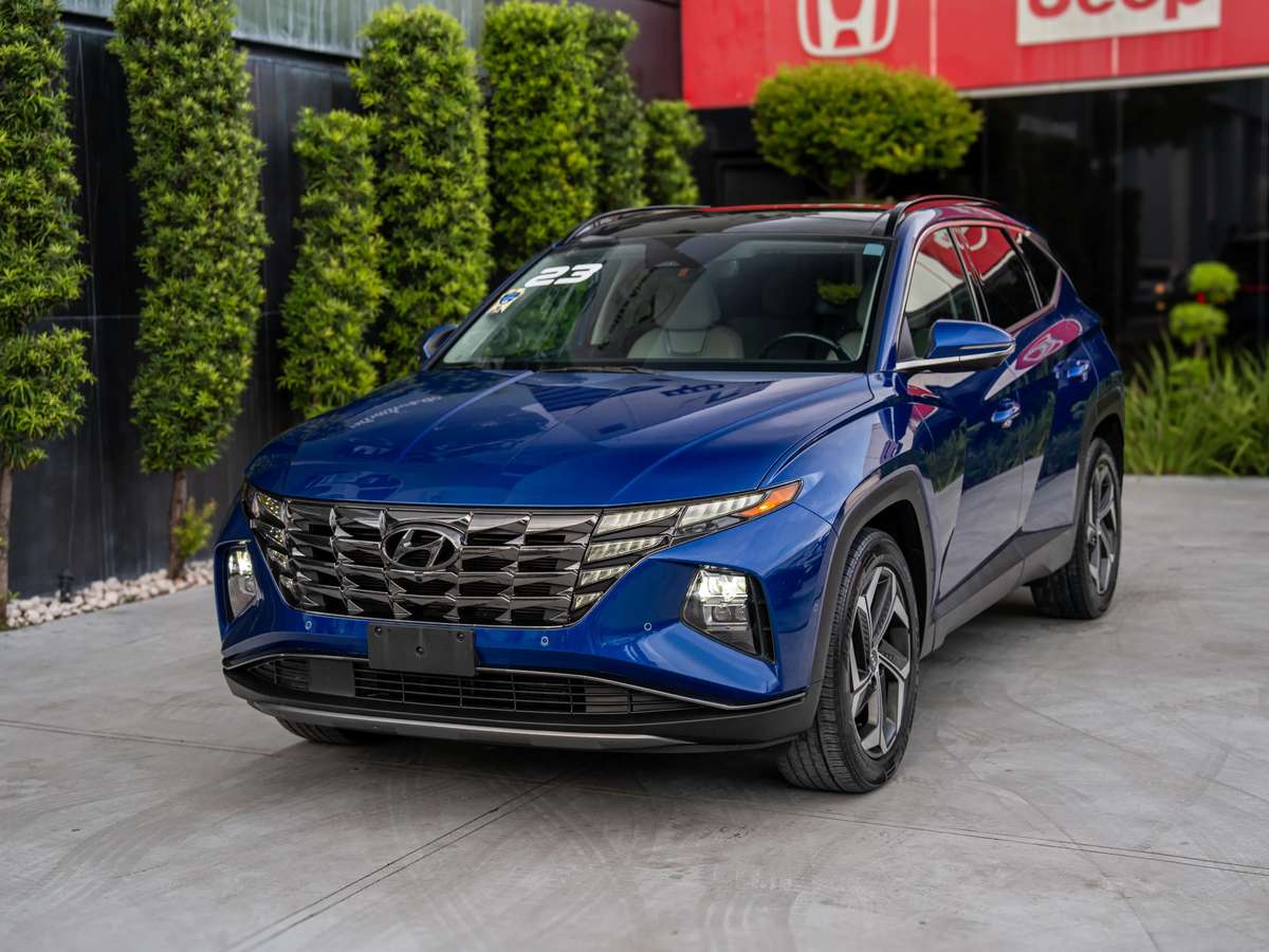 2023 Hyundai Tucson LIMITED usado en venta por RAM MEGA AUTOS