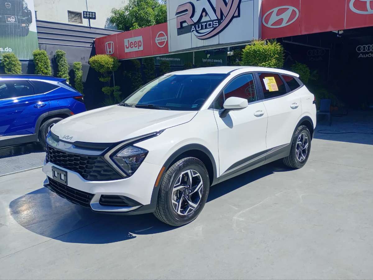 2023 Kia Sportage LX usado en venta por RAM MEGA AUTOS