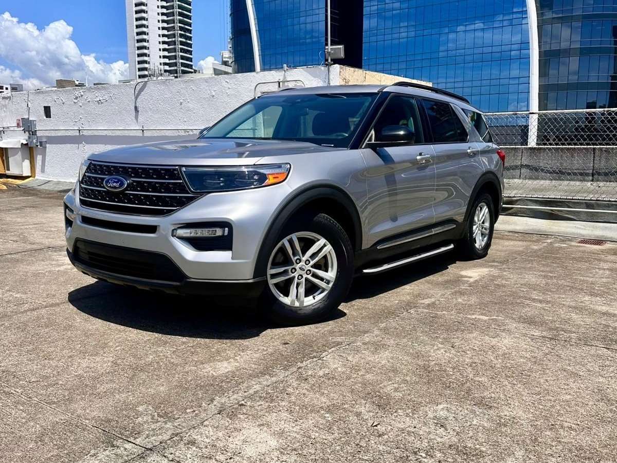 2021 Ford Explorer XLT usado en venta por AUTO BOUTIQUE