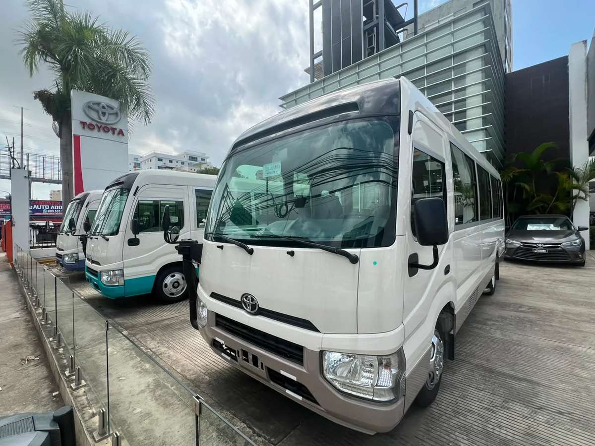 2026 Toyota Coaster nuevo en venta por Erick Lopez