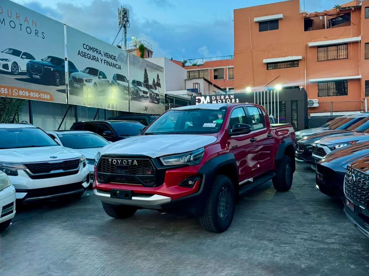 2027 Toyota Hilux GR Sport nuevo en venta por Vicents Auto Luxury