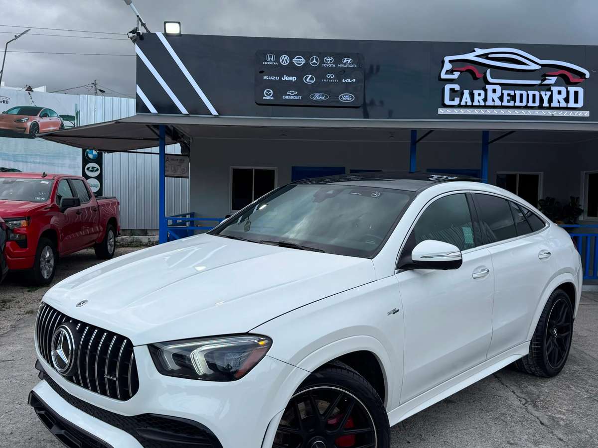 2023 Mercedes Benz GLE 53 4matic Coupe AMG Plus usado en venta por CarReddyRD