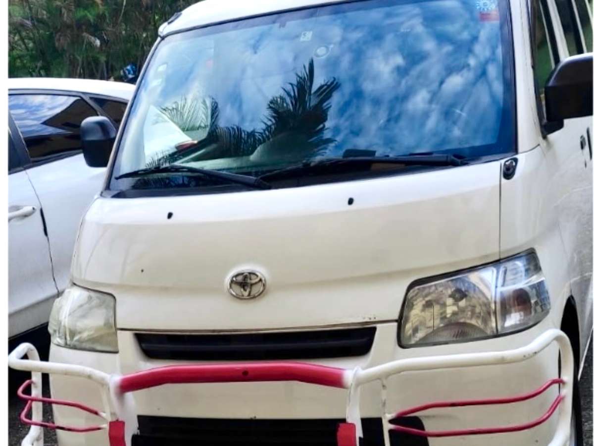 2018 Toyota Town-Ace DX usado en venta por S&M Motors