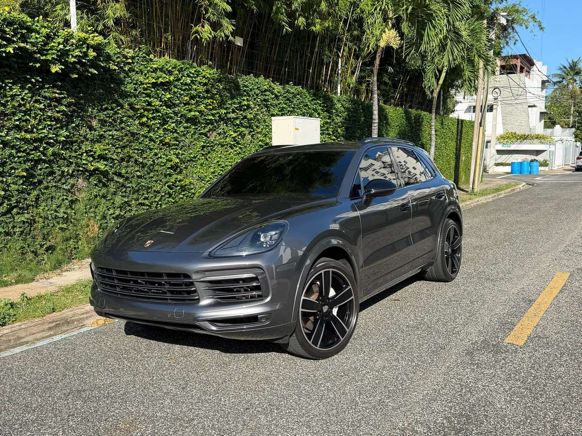 2019 Porsche Cayenne usado en venta por Auto Lux RD