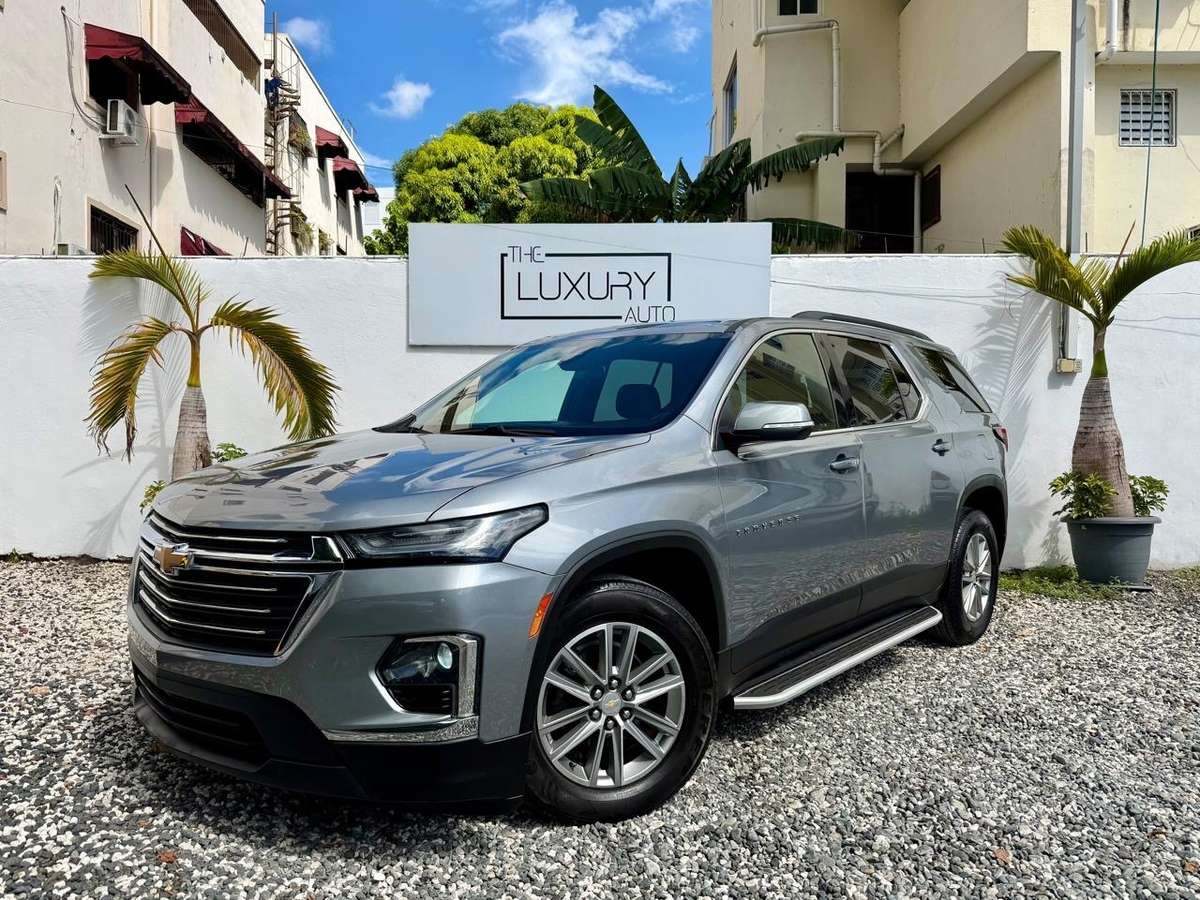 2023 Chevrolet Traverse LT usado en venta por RumiAutos