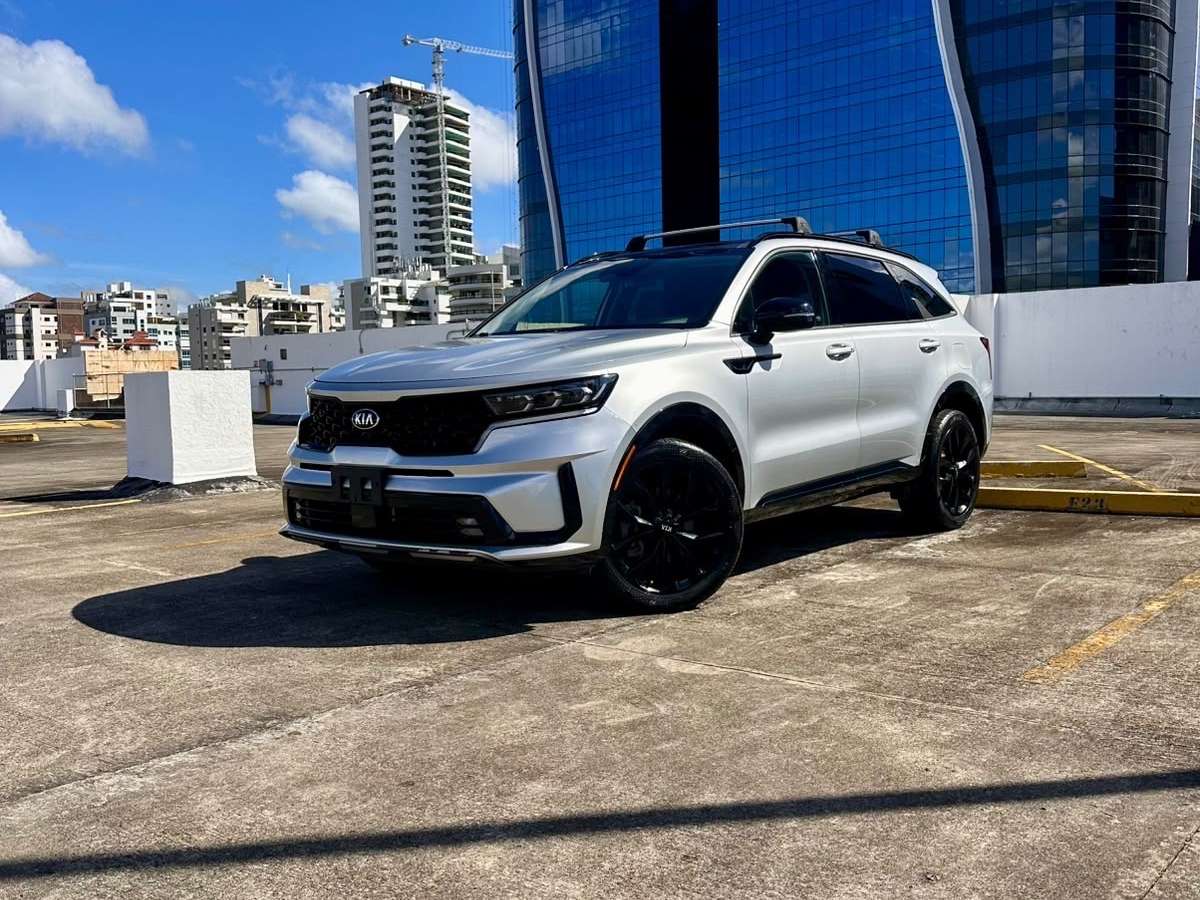 2021 Kia Sorento SXT usado en venta por RumiAutos