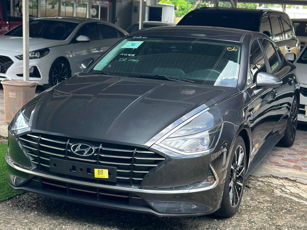 2021 Hyundai DN8 usado en venta por A.R GRULLON AUTOS