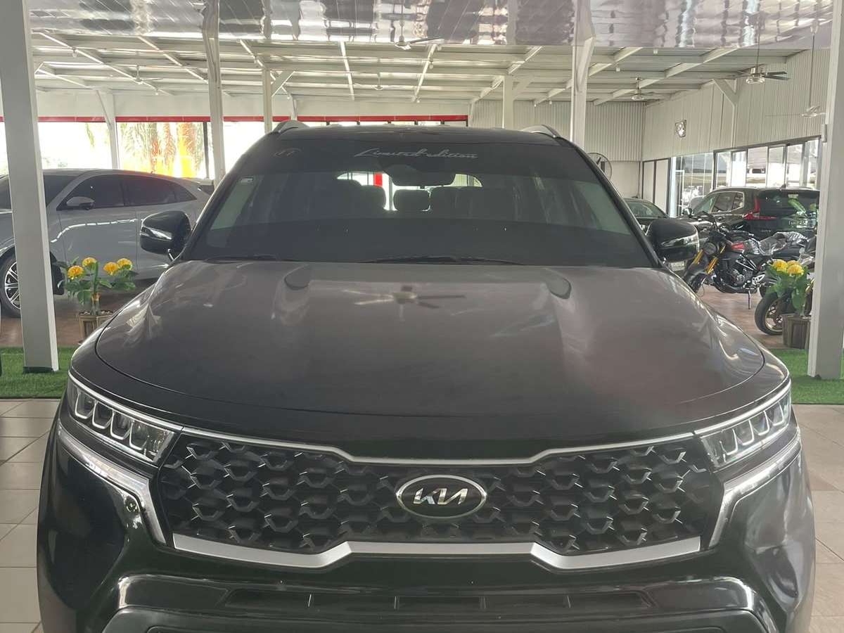 2021 Kia Sorento EX usado en venta por A.R GRULLON AUTOS